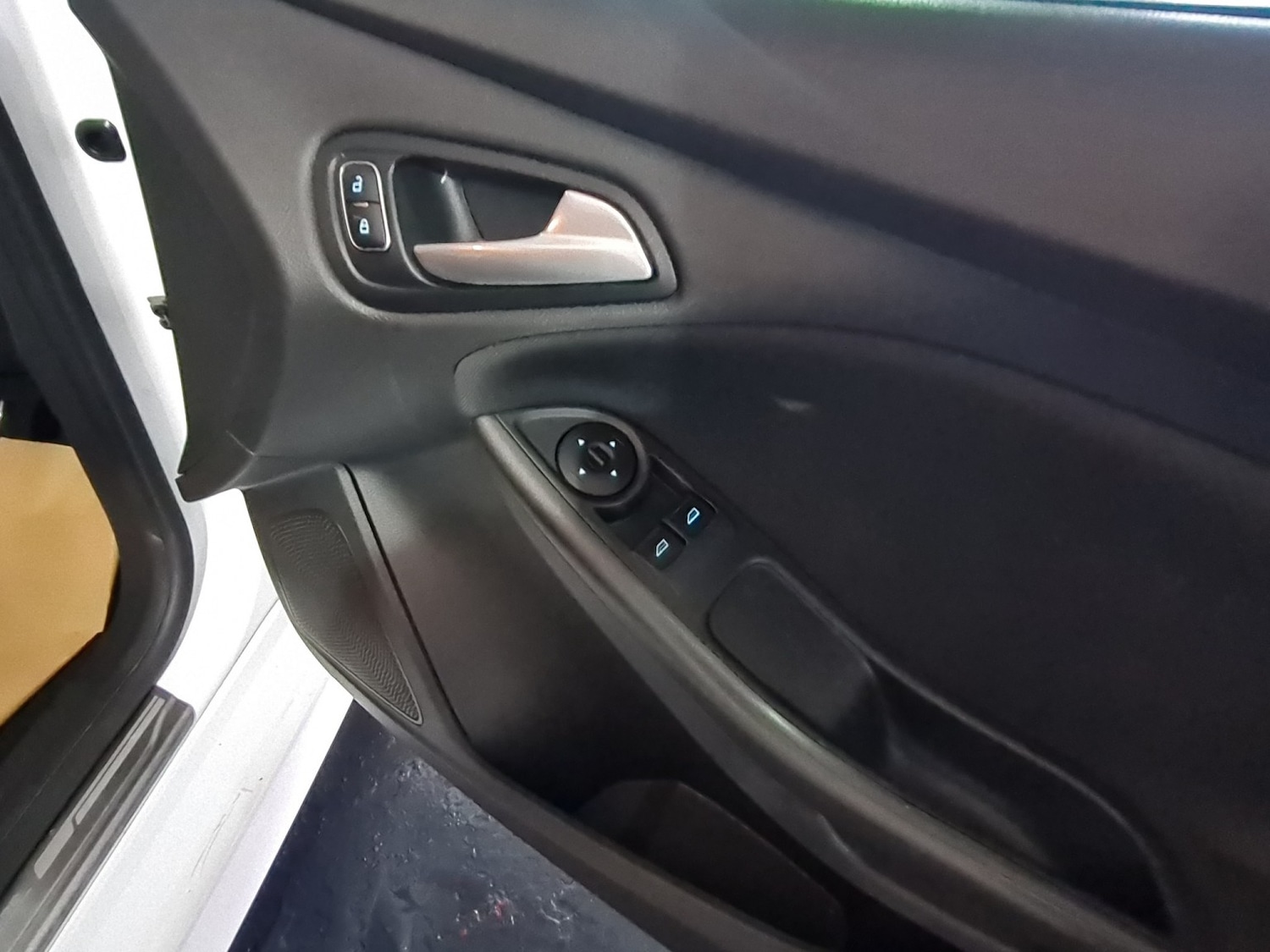 Used Ford Focus 2017 for sale - 76358227: Photo 14