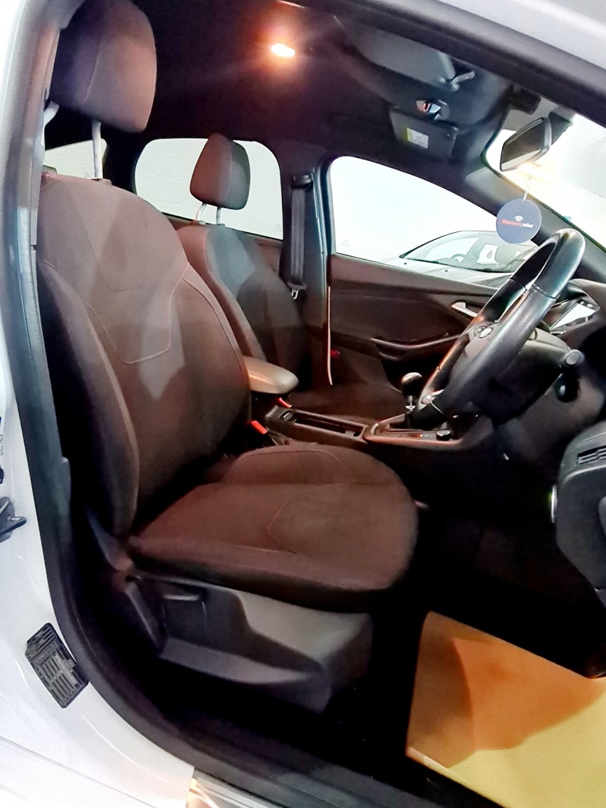 Used Ford Focus 2017 for sale - 76358227: Photo 23