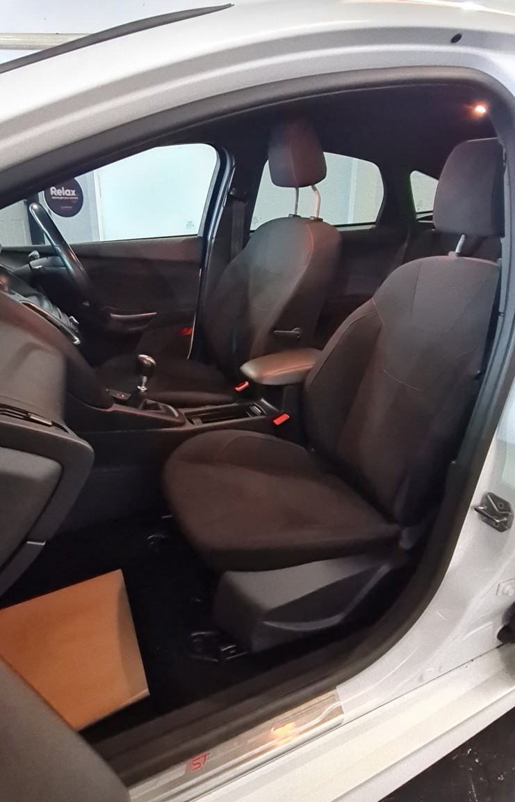 Used Ford Focus 2017 for sale - 76358227: Photo 26