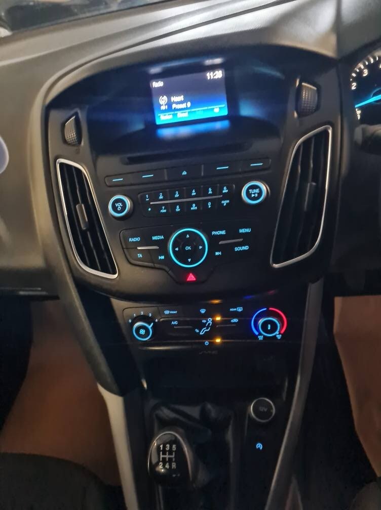 Used Ford Focus 2015 for sale - 76656083: Photo 15