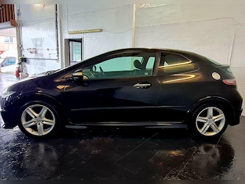 Used Honda Civic 2011 for sale - 76019665: Photo