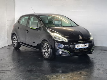 Used Peugeot 208 2016 for sale - 77558497: Photo