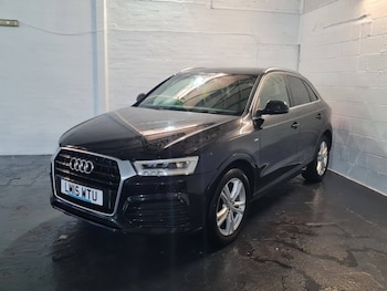 Used Audi Q3 2015 for sale - 77277396: Photo