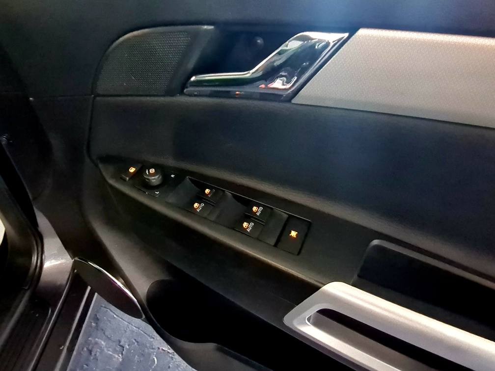 Used Vauxhall Antara 2013 for sale - 76407546: Photo 9