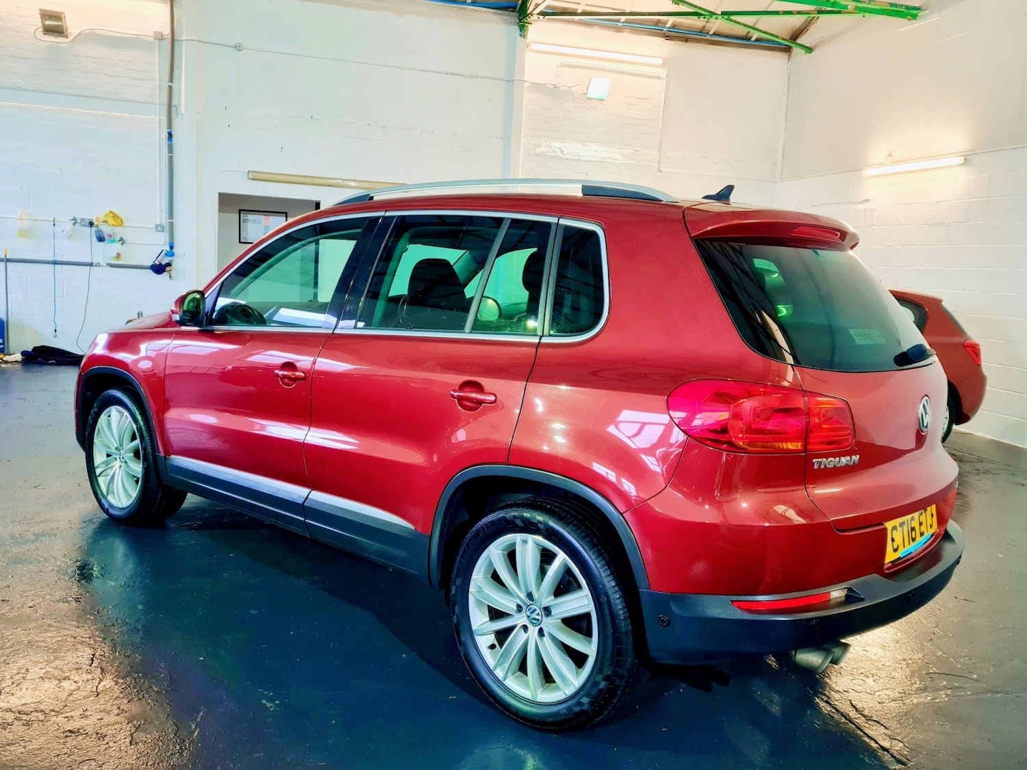 Used Volkswagen Tiguan 2016 for sale - 77453319: Photo 6