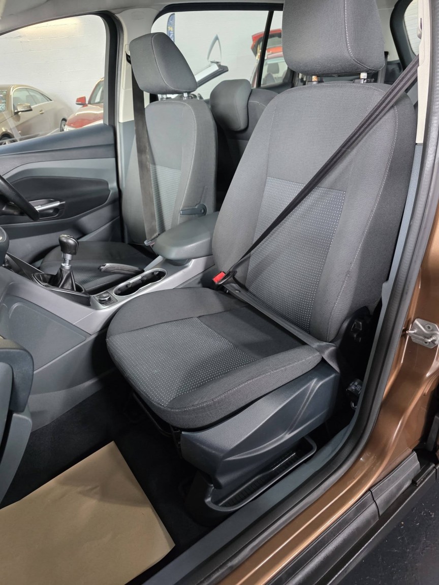 Used Ford Grand C-Max 2014 for sale - 78045494: Photo 19