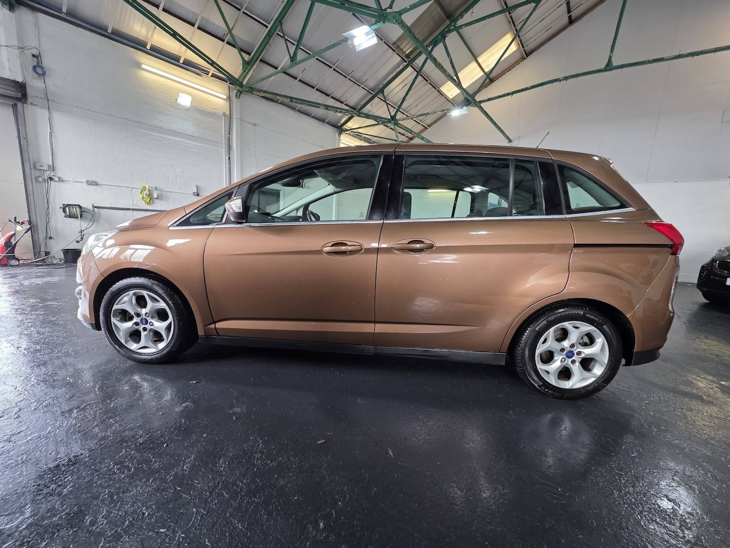 Used Ford Grand C-Max 2014 for sale - 78045494: Photo 4