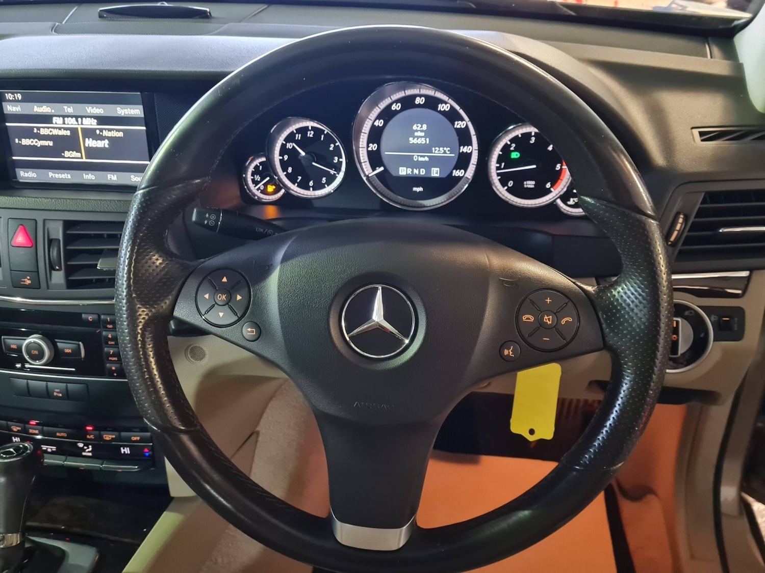 Used Mercedes-Benz E Class 2011 for sale - 77528288: Photo 14