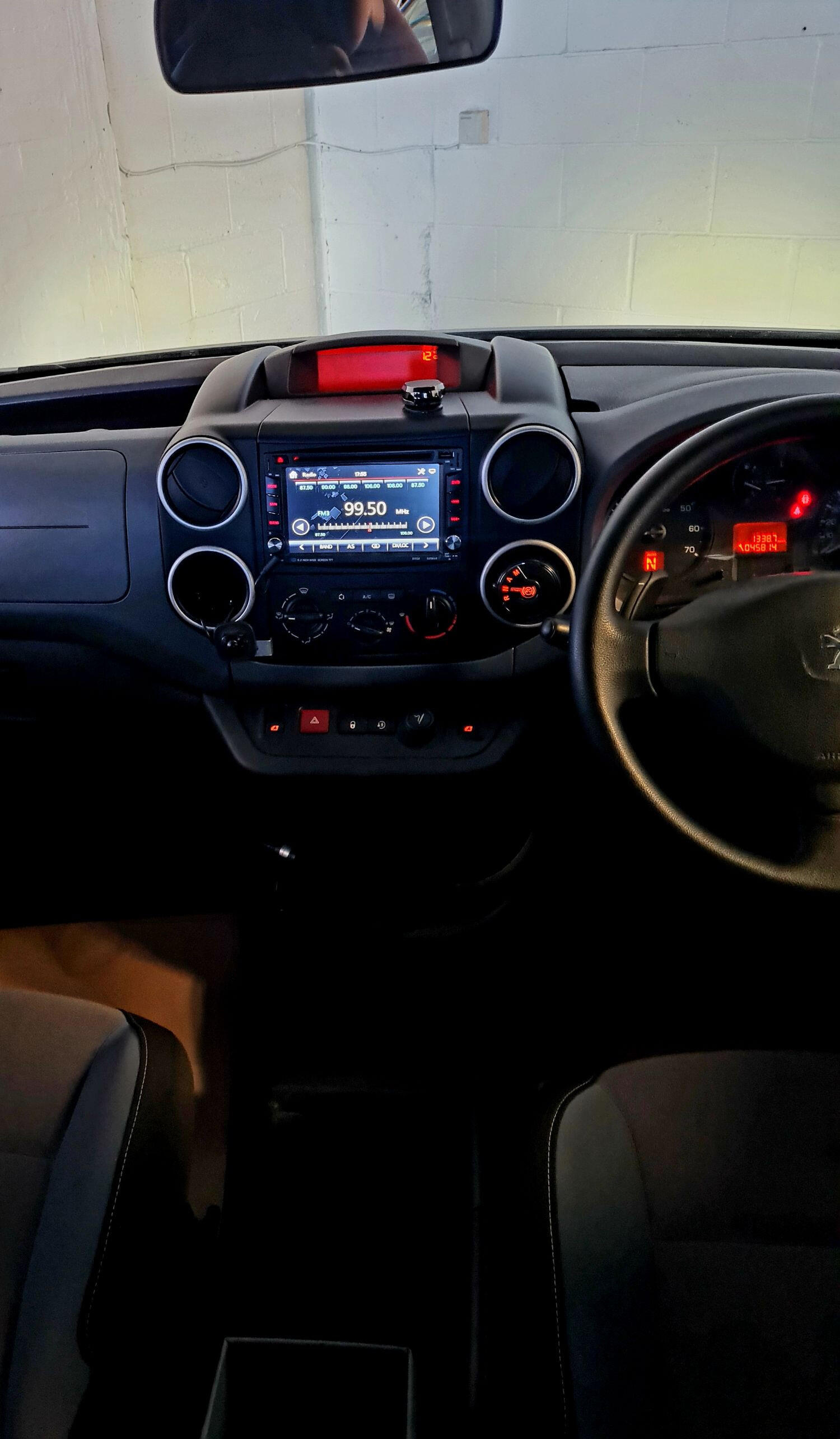 Used Peugeot Partner Tepee 2014 for sale - 76030631: Photo 12