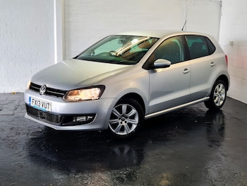 Used Volkswagen Polo 2013 for sale - 76439931: Photo