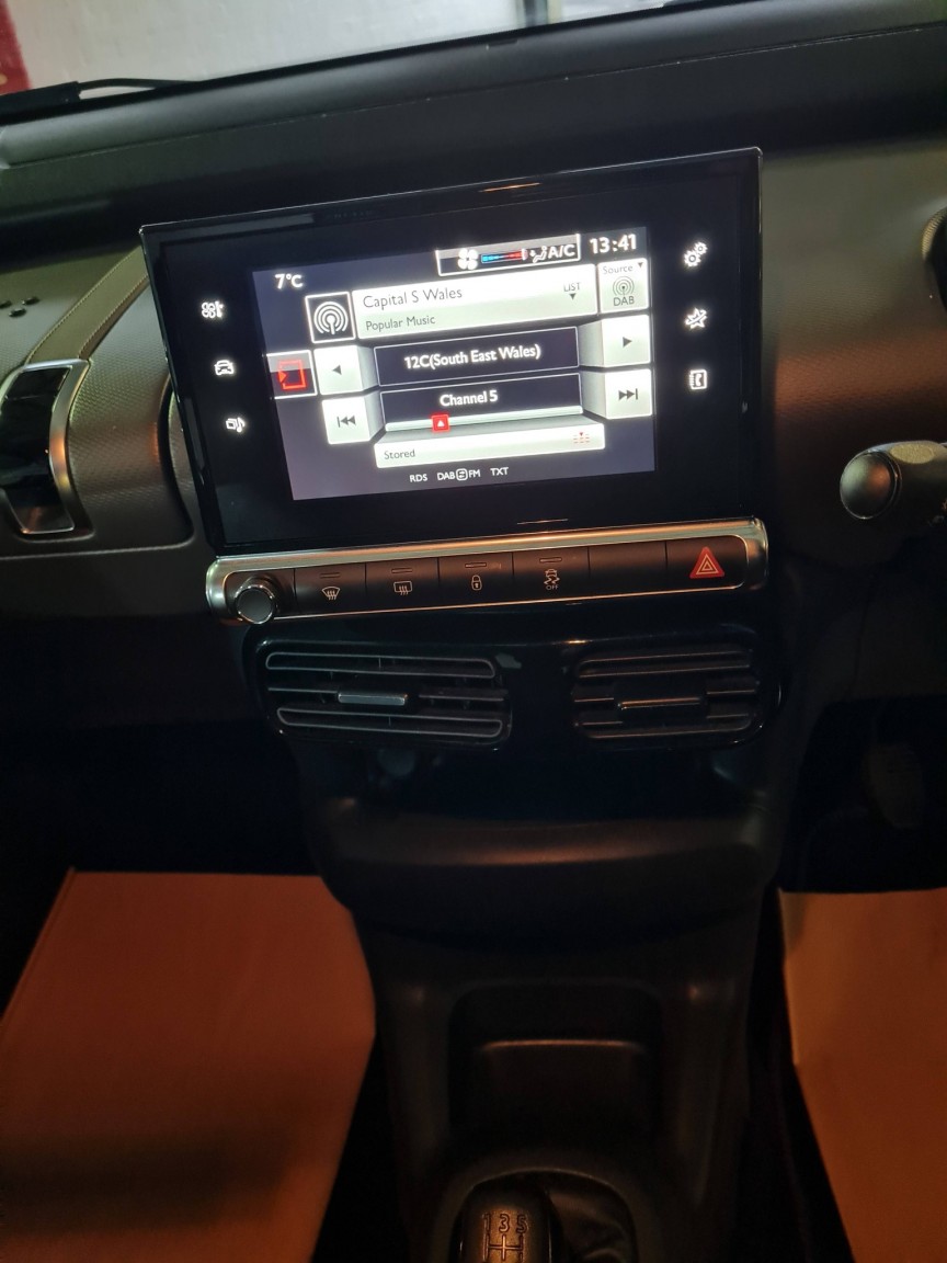 Used Citroen C4 Cactus 2018 for sale - 77319821: Photo 15