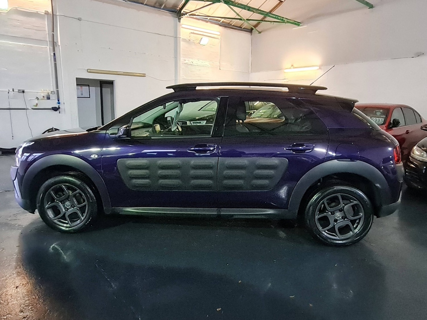 Used Citroen C4 Cactus 2018 for sale - 77319821: Photo 5