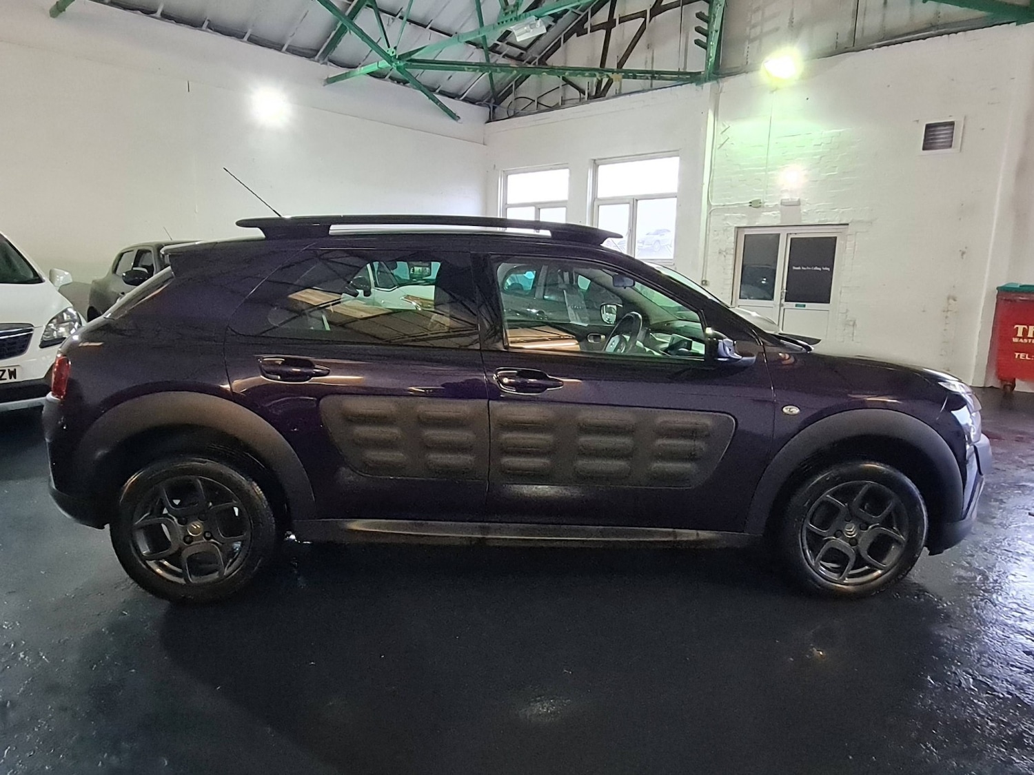 Used Citroen C4 Cactus 2018 for sale - 77319821: Photo 9