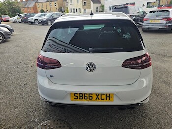 Used Volkswagen Golf 2016 for sale - 78400972: Photo