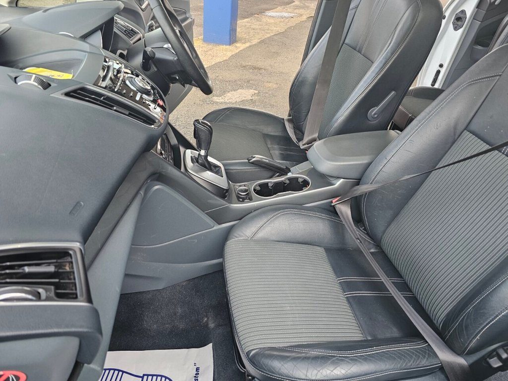 Used Ford Grand C-Max 2013 for sale - 77879414: Photo 17