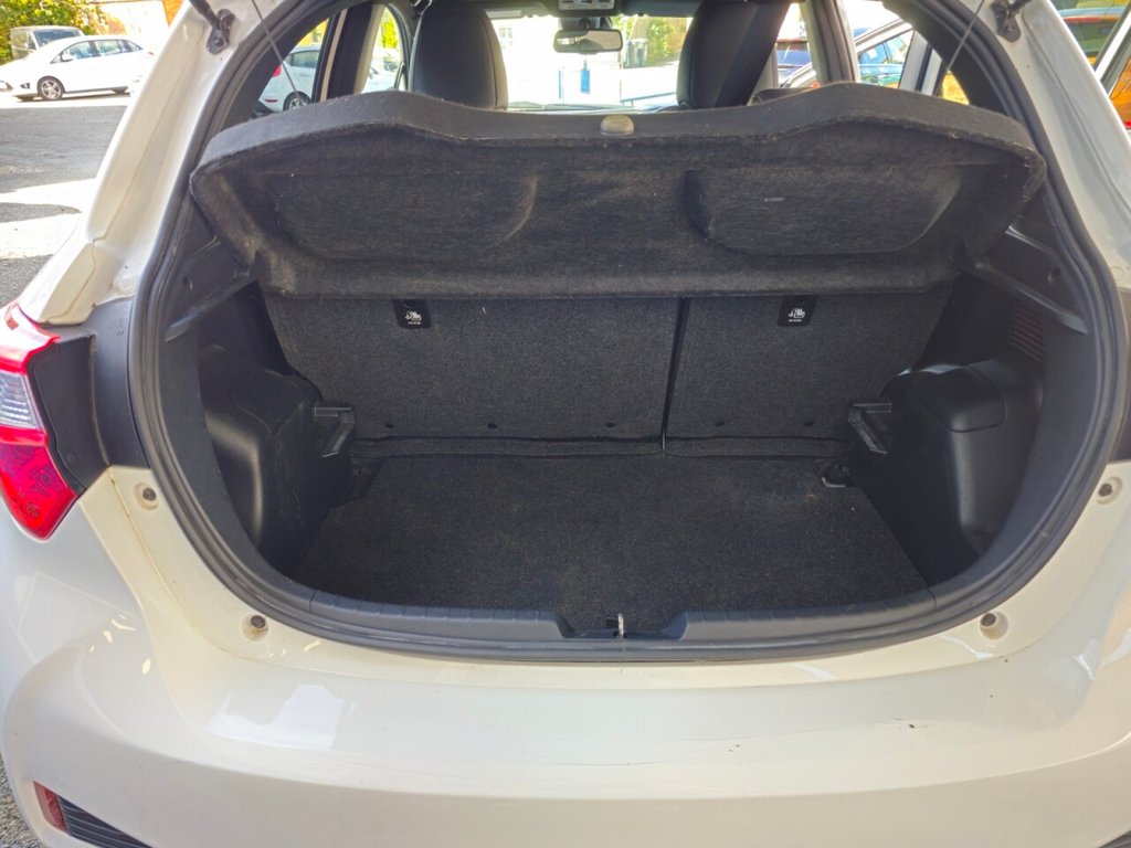 Used Toyota Yaris 2017 for sale - 77378236: Photo 11