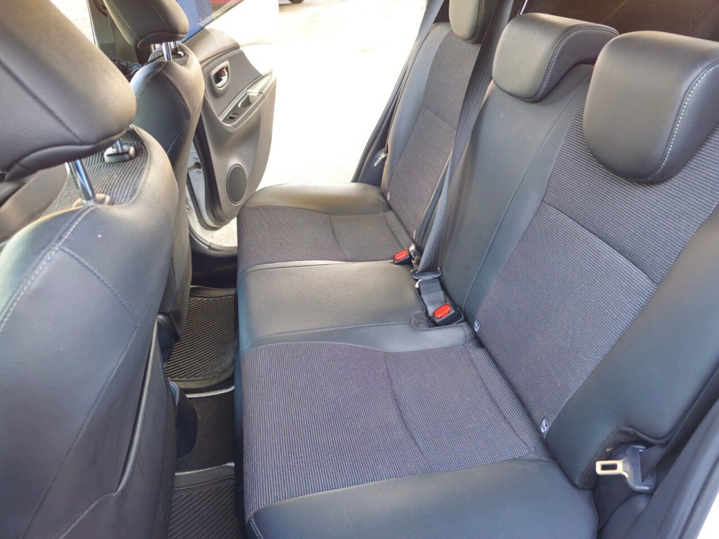 Used Toyota Yaris 2017 for sale - 77378236: Photo 13