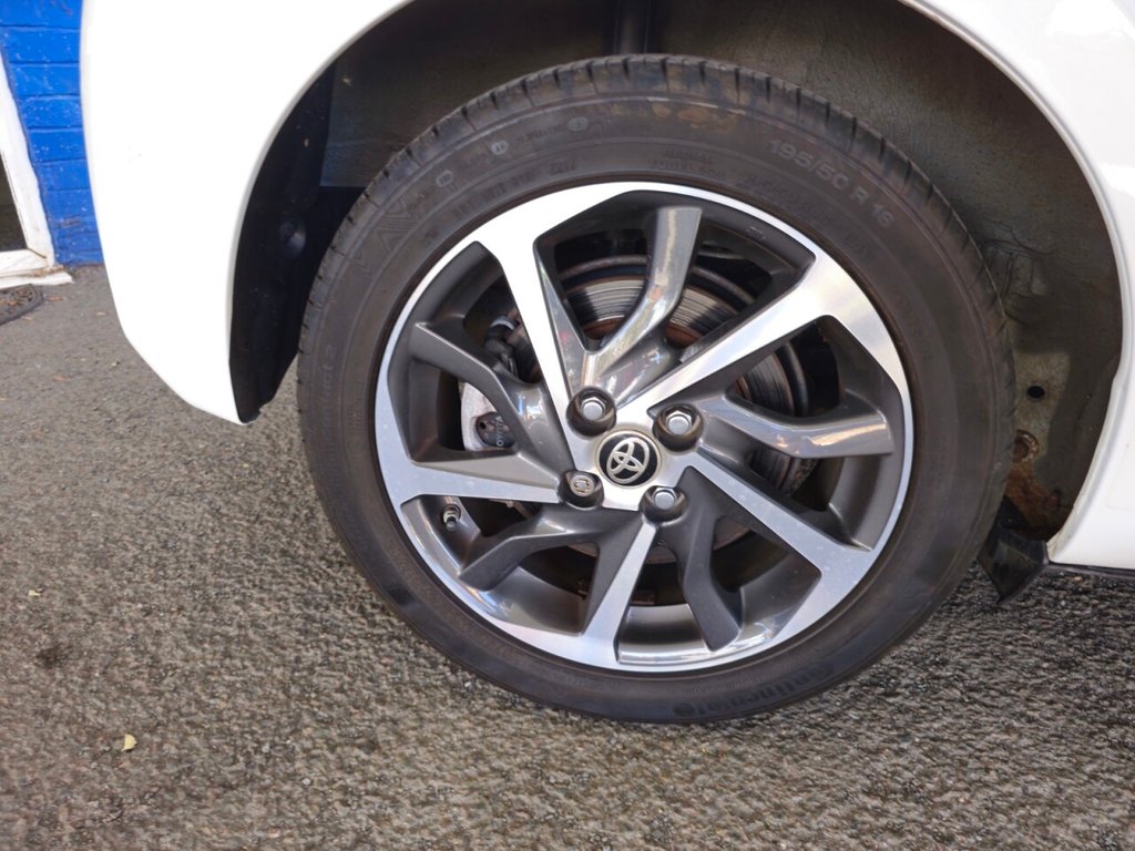 Used Toyota Yaris 2017 for sale - 77378236: Photo 19