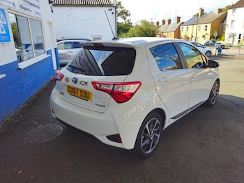 Used Toyota Yaris 2017 for sale - 77378236: Photo