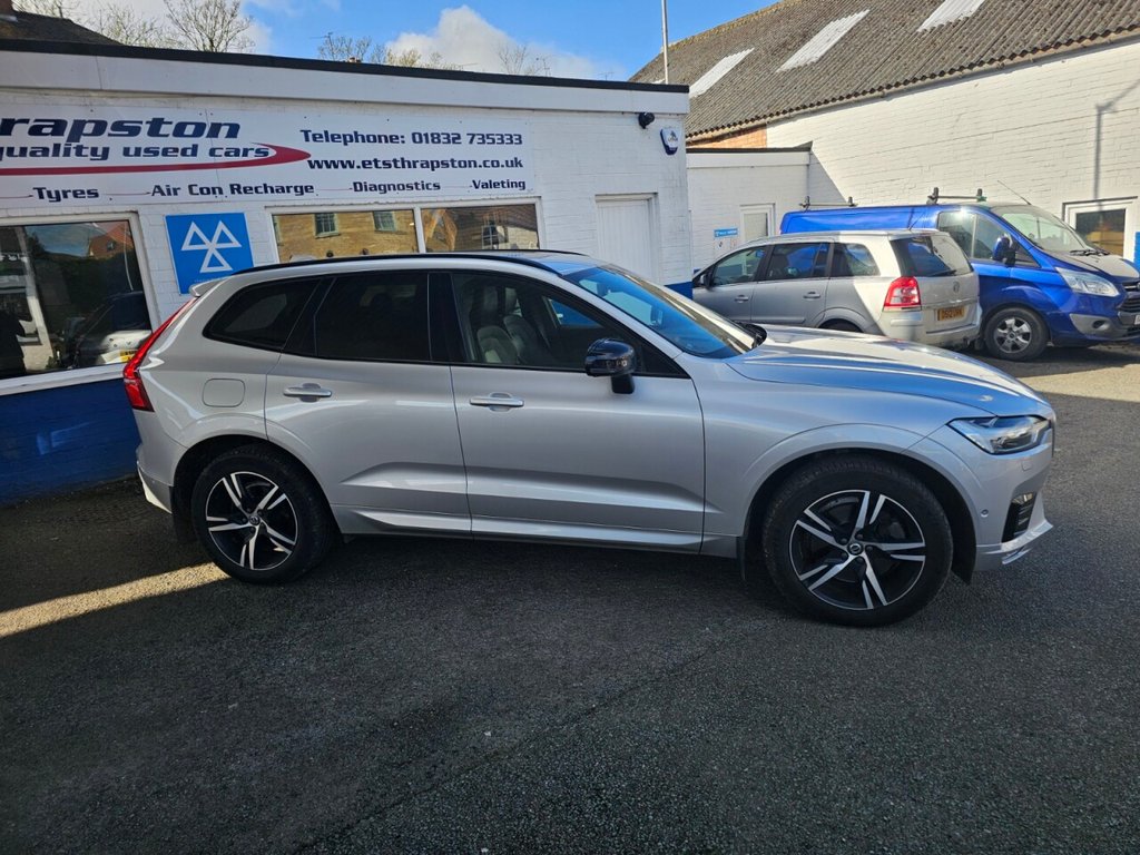 Used Volvo XC60 2019 for sale - 78201010: Photo 2
