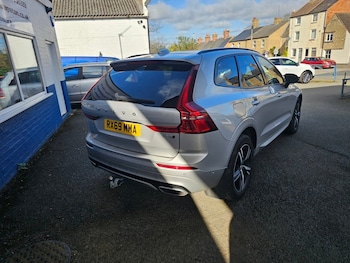 Used Volvo XC60 2019 for sale - 78201010: Photo