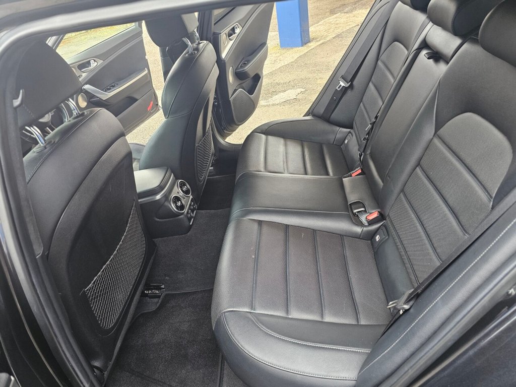 Used Kia Stinger 2018 for sale - 78083204: Photo 14