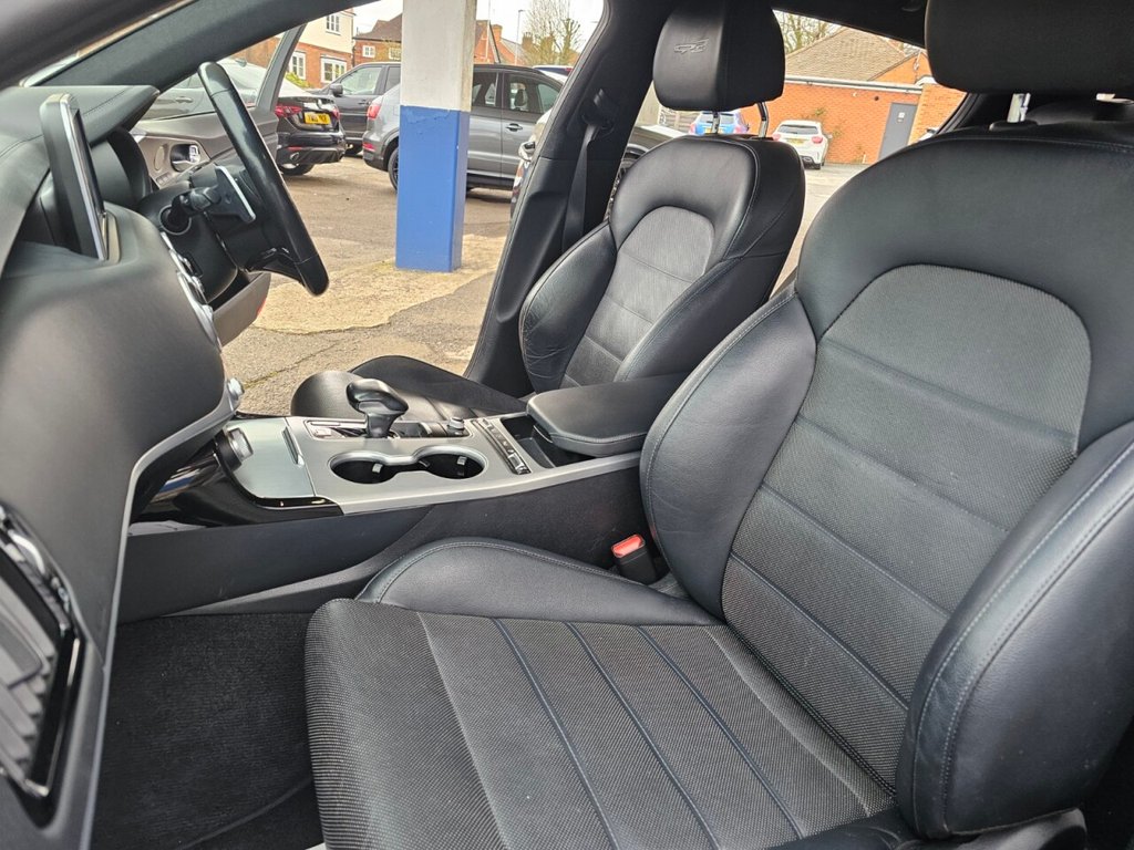 Used Kia Stinger 2018 for sale - 78083204: Photo 16