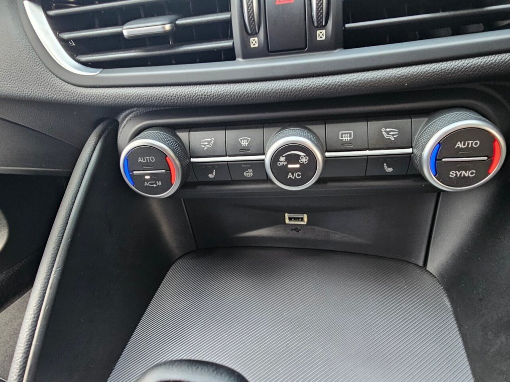 Used Alfa Romeo Giulia 2019 for sale - 77681119: Photo 28