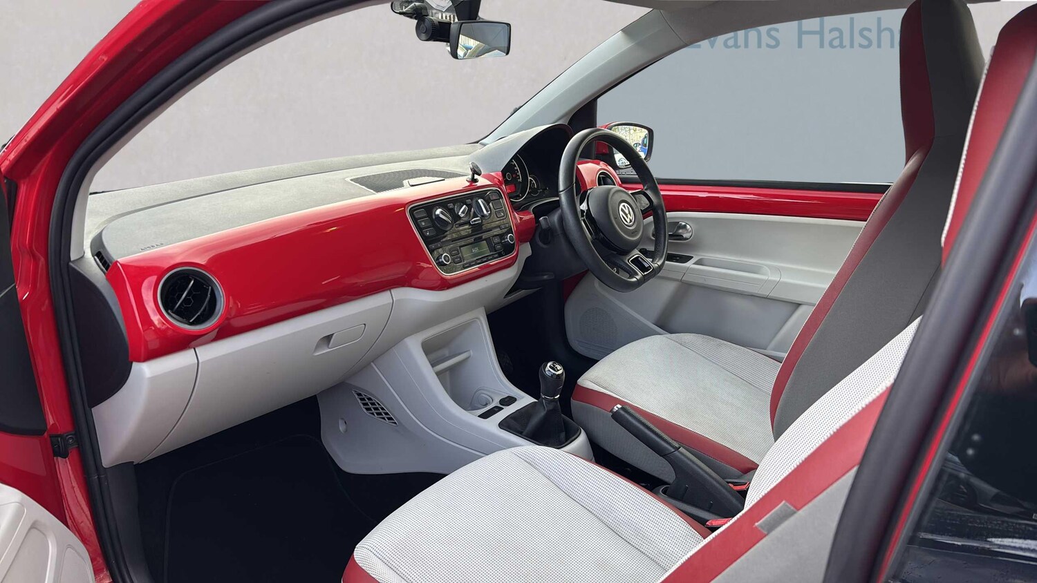 Used Volkswagen up! 2015 for sale - 77960964: Photo 16