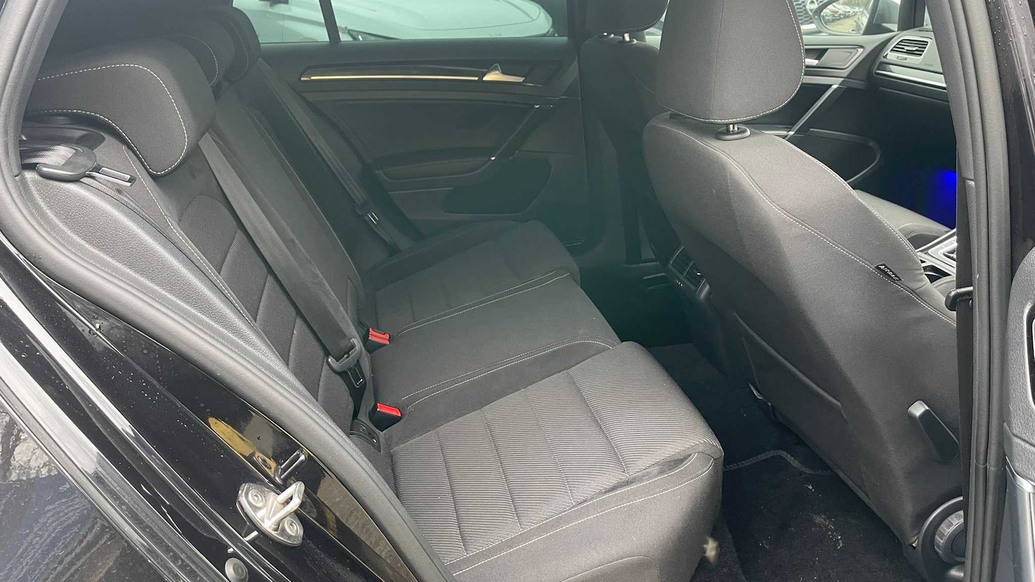 Used Volkswagen Golf 2018 for sale - 77857727: Photo 12