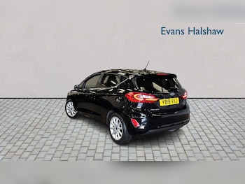 Used Ford Fiesta 2018 for sale - 79051835: Photo