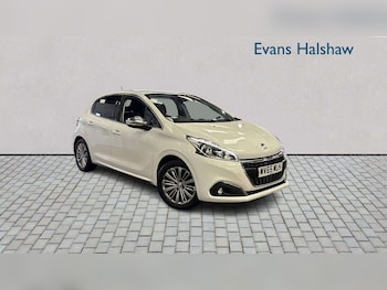 Used Peugeot 208 2015 for sale - 78961131: Photo