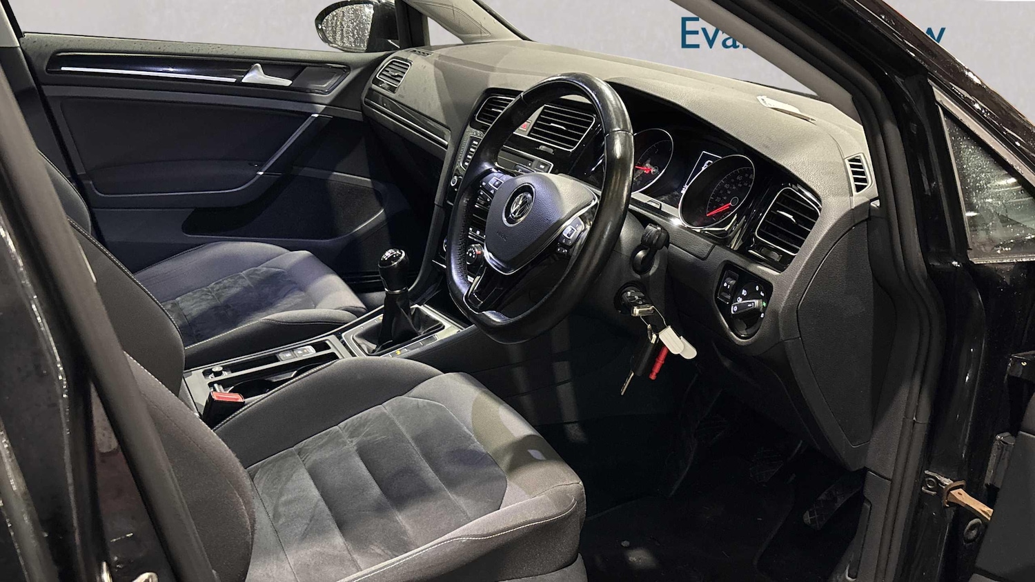 Used Volkswagen Golf for sale - 77860057: Photo 3