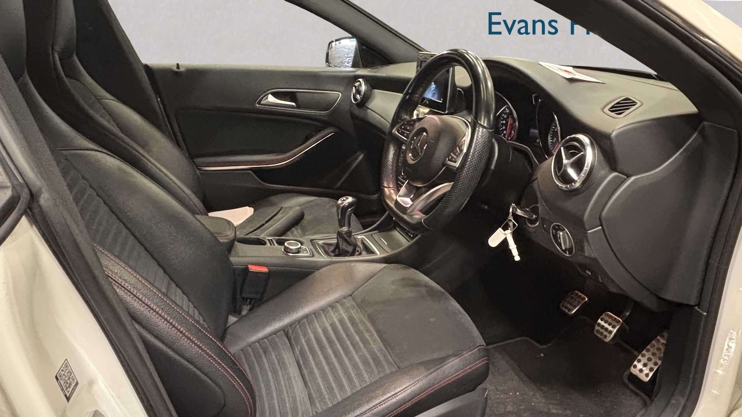 Used Mercedes-Benz CLA for sale - 77859366: Photo 3