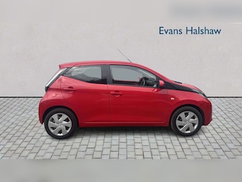 Used Toyota AYGO 2018 for sale - 78774925: Photo