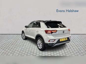 Used Volkswagen T-Roc 2023 for sale - 79671881: Photo