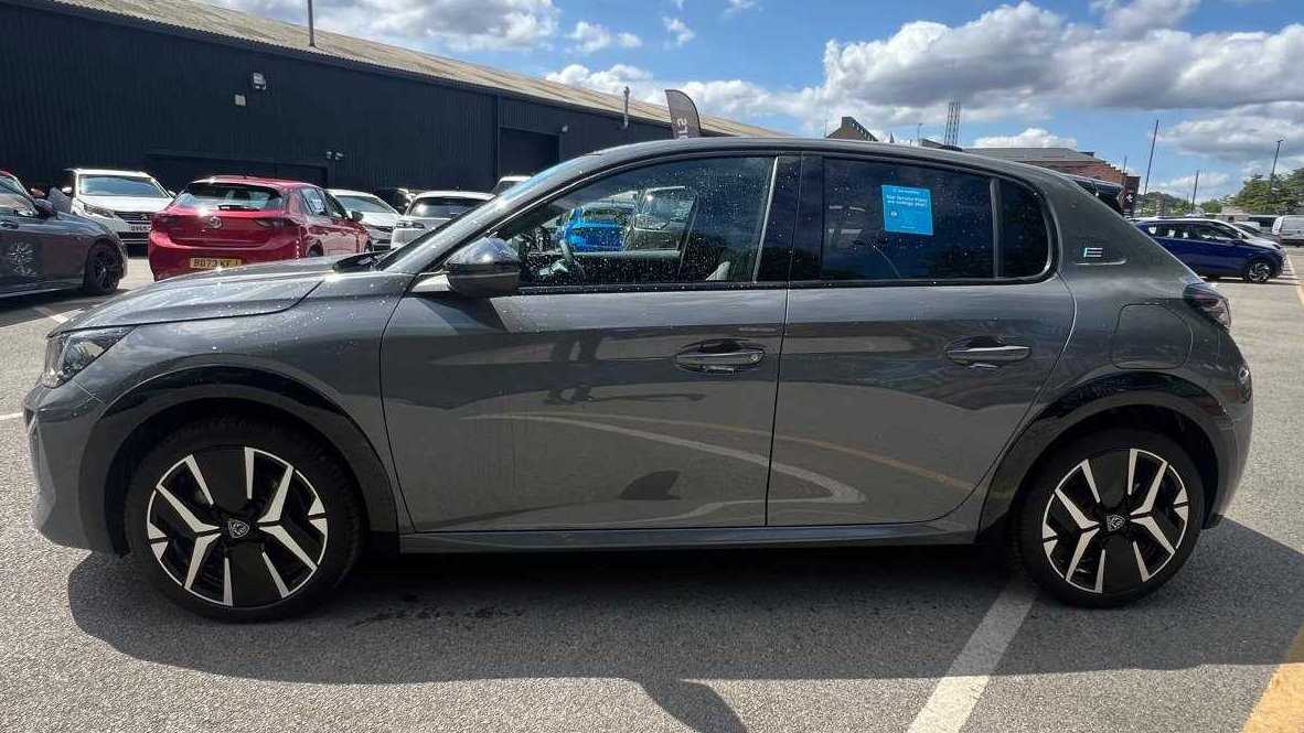 Used Peugeot 208 2025 for sale - 77856673: Photo 4