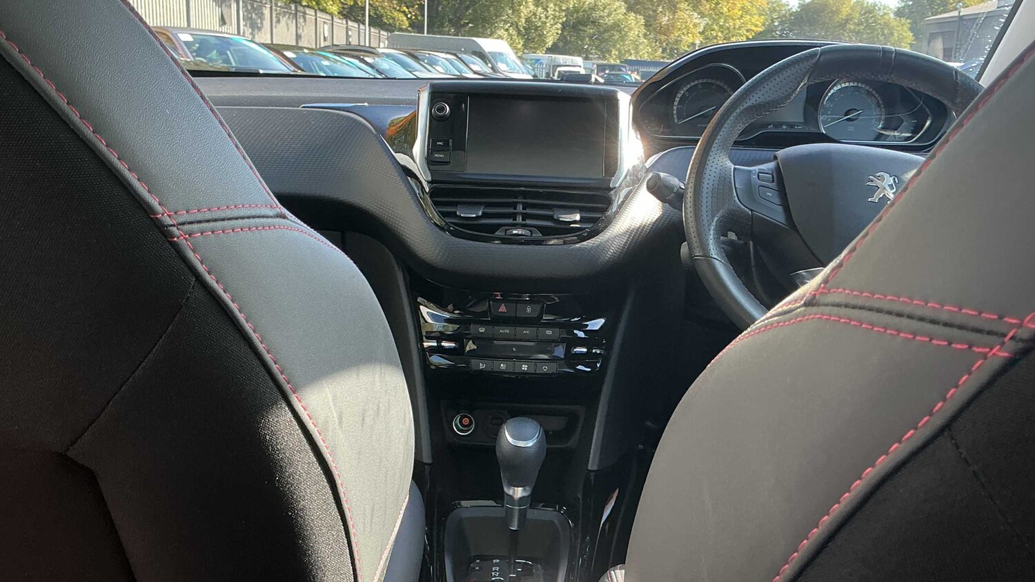 Used Peugeot 2008 for sale - 77860582: Photo 18