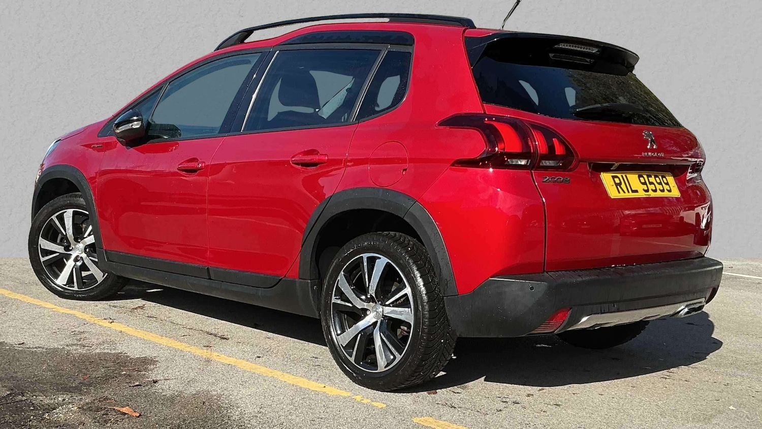 Used Peugeot 2008 for sale - 77860582: Photo 2