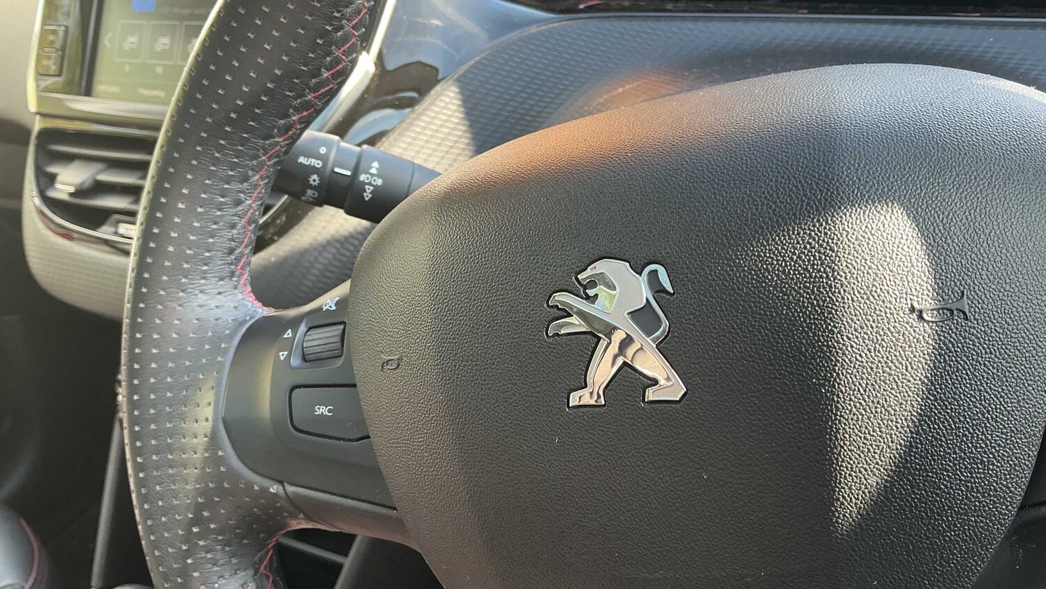 Used Peugeot 2008 for sale - 77860582: Photo 26