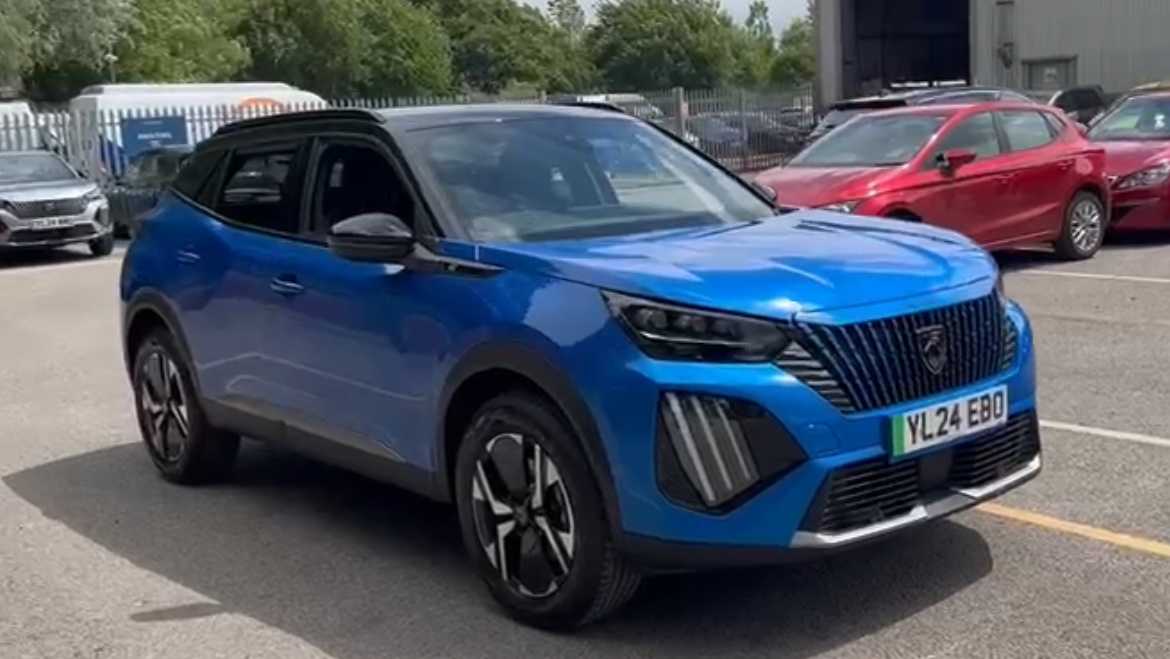 Used Peugeot 2008 for sale - 77860916: Photo 2