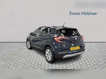 Used Renault Captur 2022 for sale - 79671823: Photo