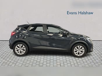 Used Renault Captur 2022 for sale - 79671823: Photo