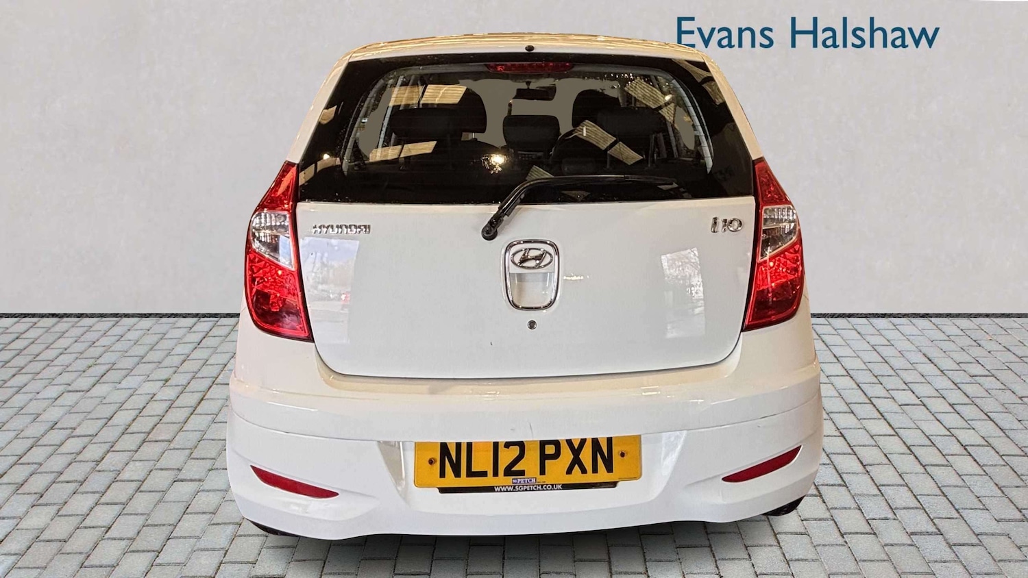 Used Hyundai i10 2012 for sale - 77913613: Photo 9