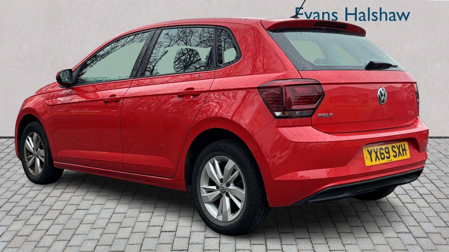 Used Volkswagen Polo for sale - 77859936: Photo 2