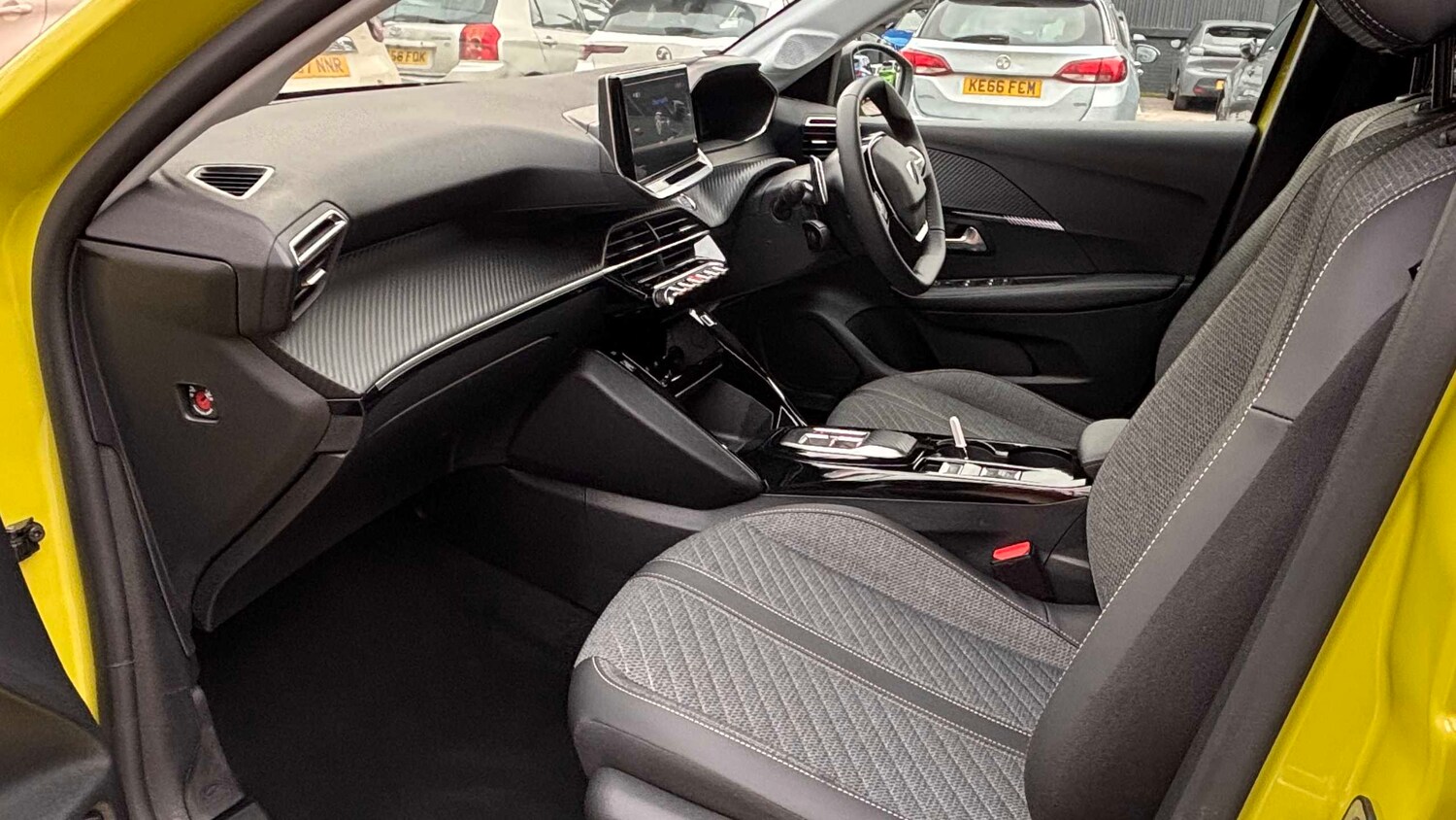 Used Peugeot 208 2024 for sale - 77856827: Photo 17