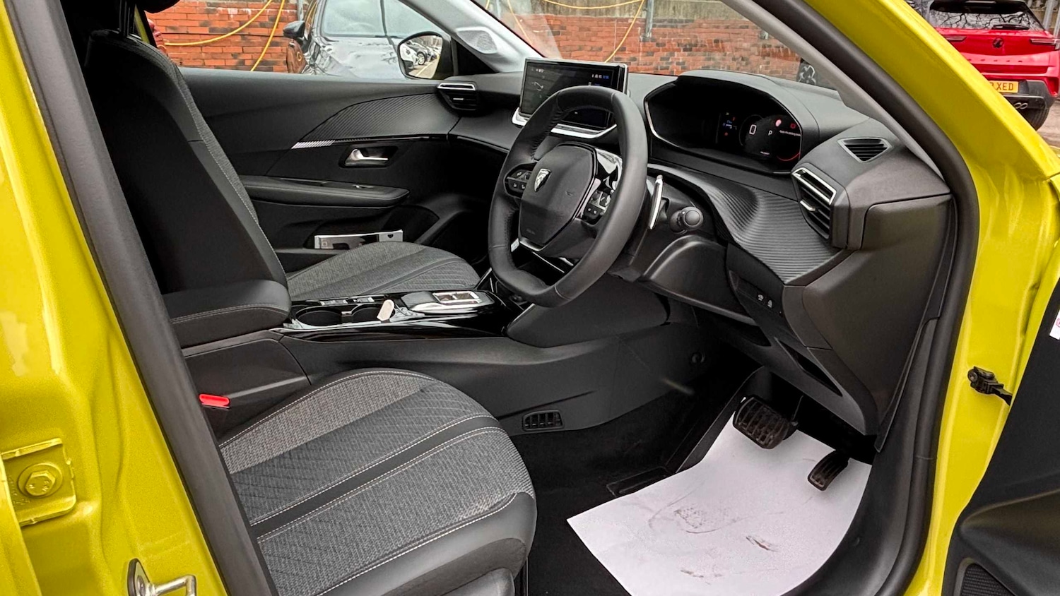 Used Peugeot 208 2024 for sale - 77856827: Photo 3