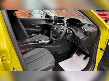 Used Peugeot 208 2024 for sale - 77856827: Photo