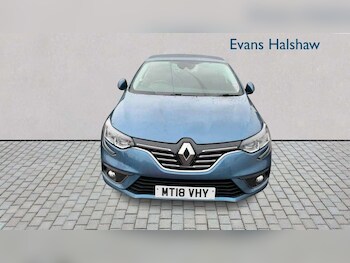 Used Renault Megane 2018 for sale - 78550884: Photo