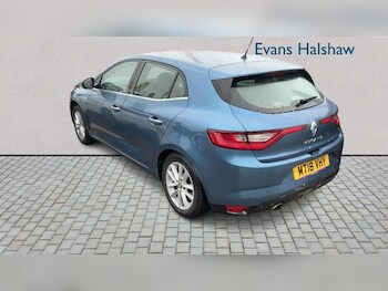 Used Renault Megane 2018 for sale - 78550884: Photo